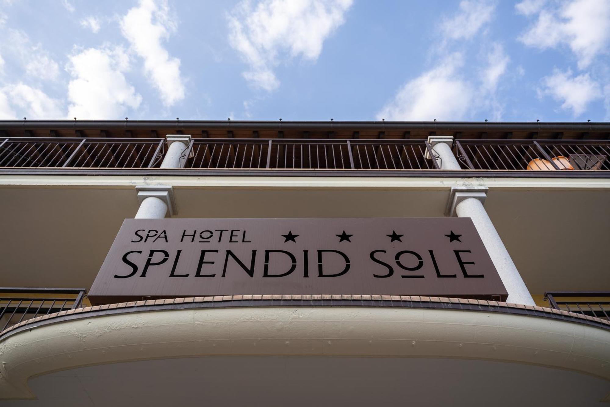 Hotel Splendid Sole Manerba del Garda Esterno foto